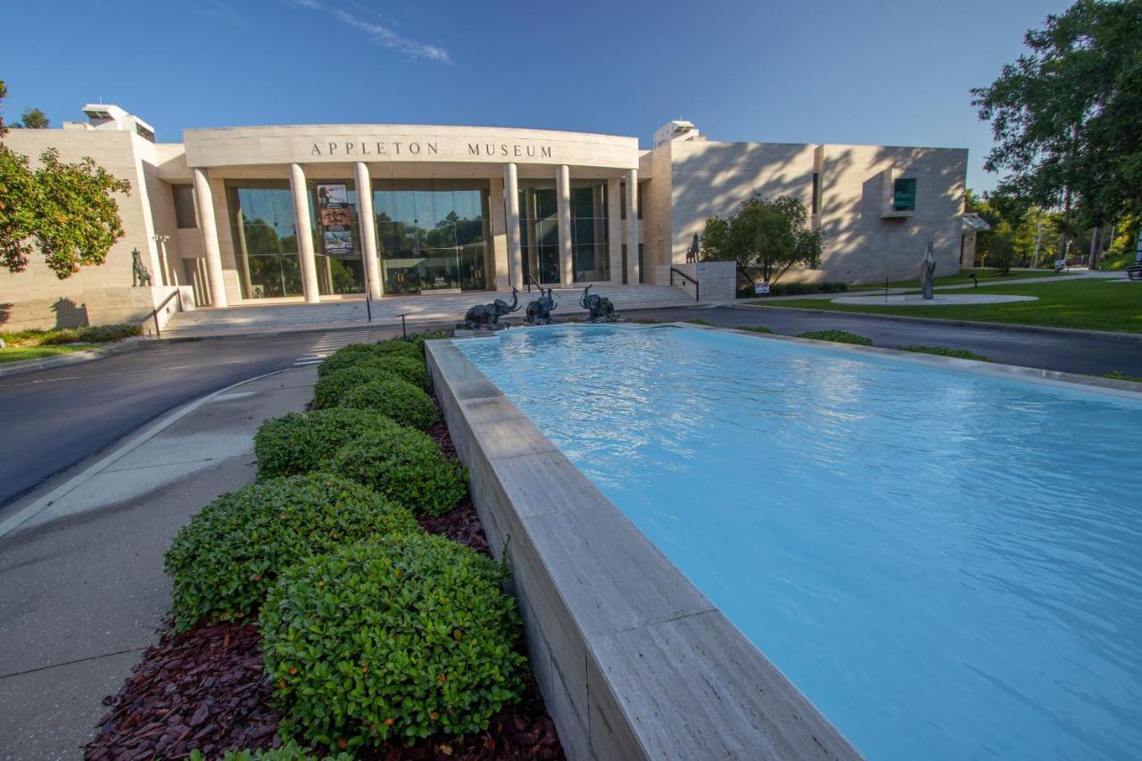 Holiday Inn Hotel & Suites Ocala Conference Center By Ihg Esterno foto